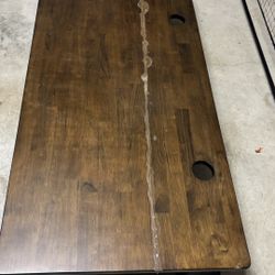 Free - Table Desktop 