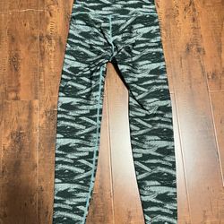 north face leggings camouflage size s
