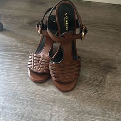 Coach Heels SZ 5.5
