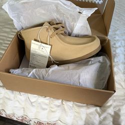 Men’s Chukka Moc Toe Boots