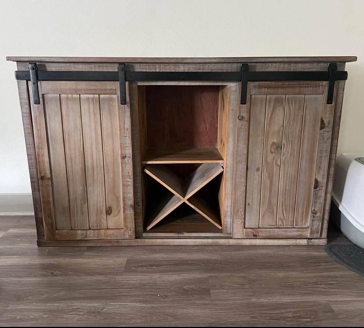 Living Room Set (Listed Price is for all 3 Items)