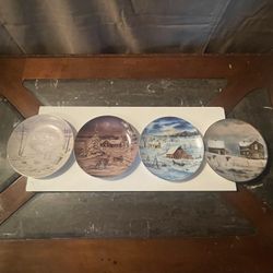 4 Ilka Fine China Hawk Studio And Gallery Iola,Kansas Christmas Time Plates