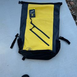 Body Glove Seaside 25L Floatable Backpack