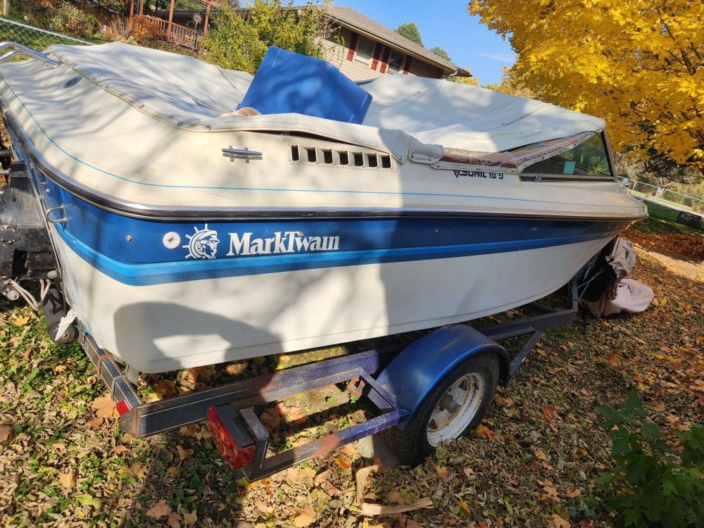 1982 Boat Plus Other Cars To Trade