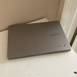 Samsung Chromebook 4 - 11.6” Intel Celeron Processor N4000 4GB Ram 32 GB eMMC