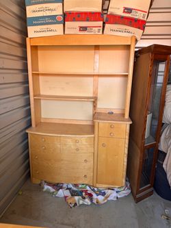 Matching Wood Bedroom Furniture Set