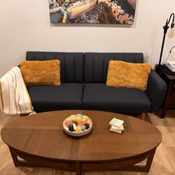Couch And Table 