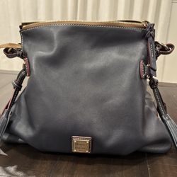 Dooney & Bourke 
