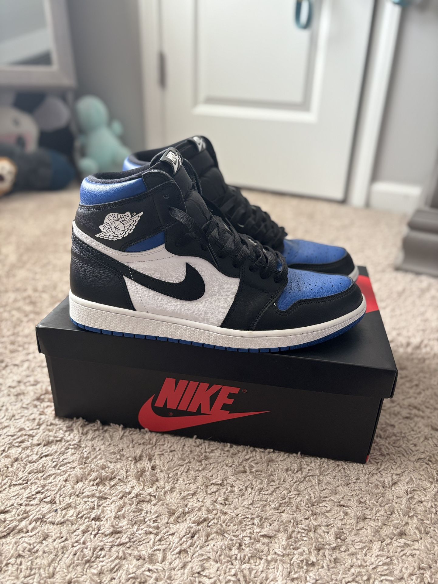 Air Jordan 1 Retro High OG ‘Royal Toe’