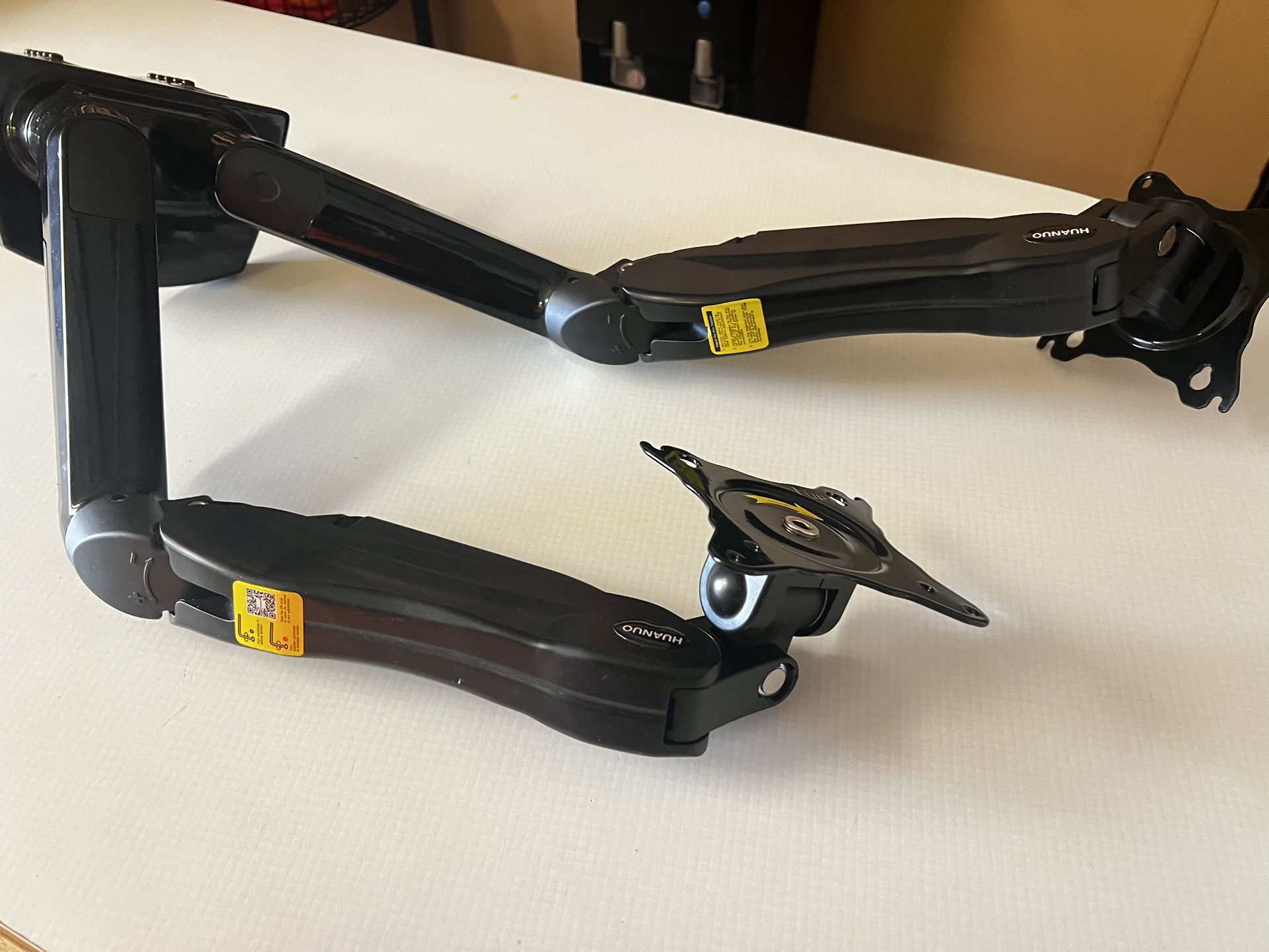 Dual Monitor Arm