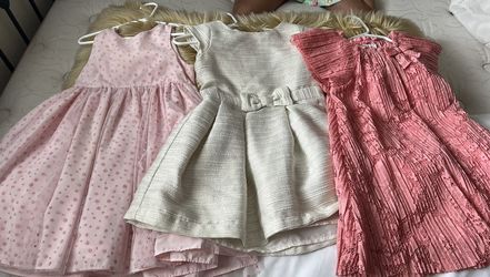Girl Dresses Size 4 .