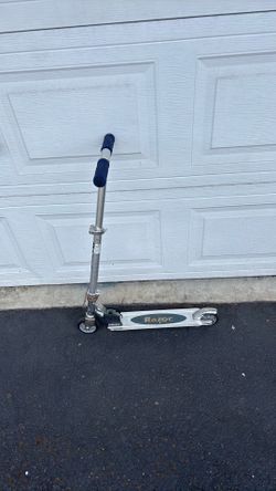 Razor scooter  mild condition