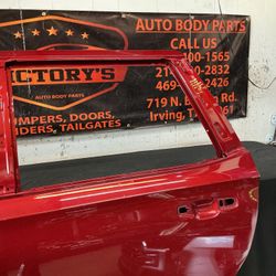 CHEVY TAHOE/GMC YUKON 2021-2024 LH REAR DOOR SHELL OEM