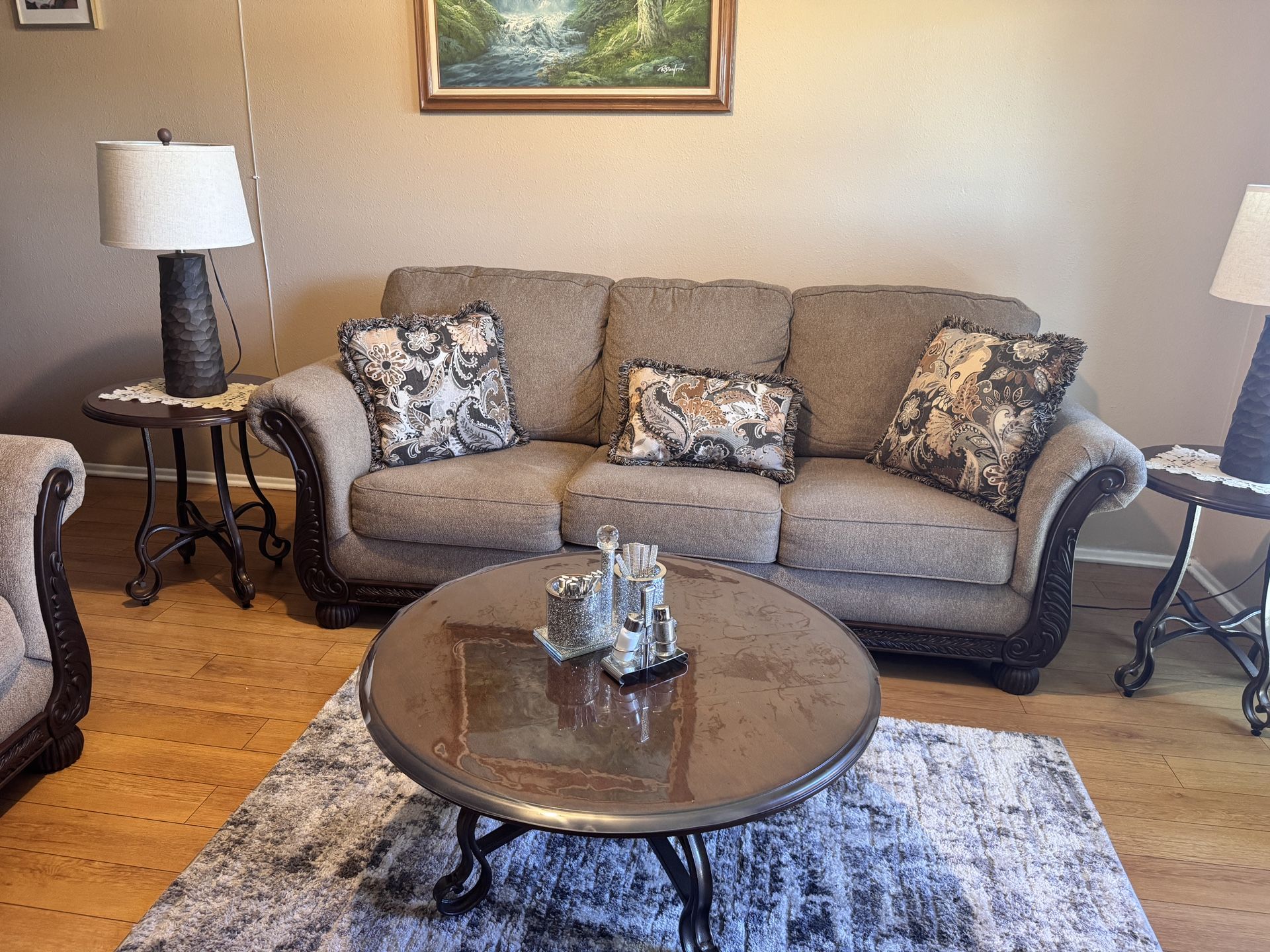 Living Room Set Sofa Loveseat Coffee Table Lamps Brown Wooden Ornate Fabric Decorative Pillow