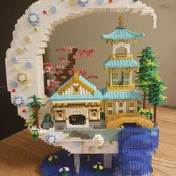 Off-brand Lego Moon Temple, Assembled, ~2800 Pieces