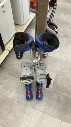 Marshall town stilts