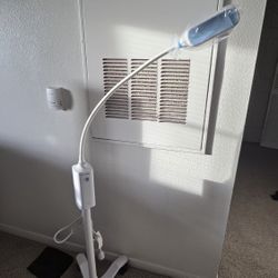 Esthetician Lamp