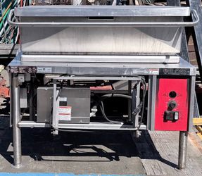 Commercial Gas Braiser / Tilting Skillet