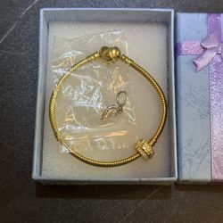 Pandora Moments Heart Clasp Snake Chain Bracelet