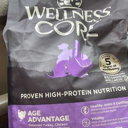 Wellness Core 4lb 7Year+