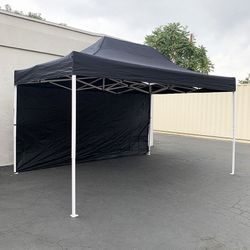 $145 (New in Box) Heavy Duty 10x15 FT Canopy with (1 Sidewall) EZ PopUp Party Tent w/ Carry Bag (White, Black) 