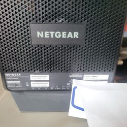  NIGHTHAWK FAST Cable Modem/router