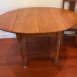 Drop Leaf Oak Table