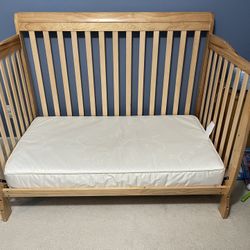 Crib/toddler Bed And Mattress