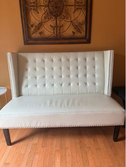 Entryway bench Over sized chair