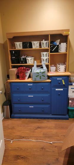 Dresser organizer- like new