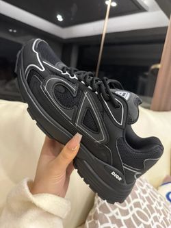 Dior B30s