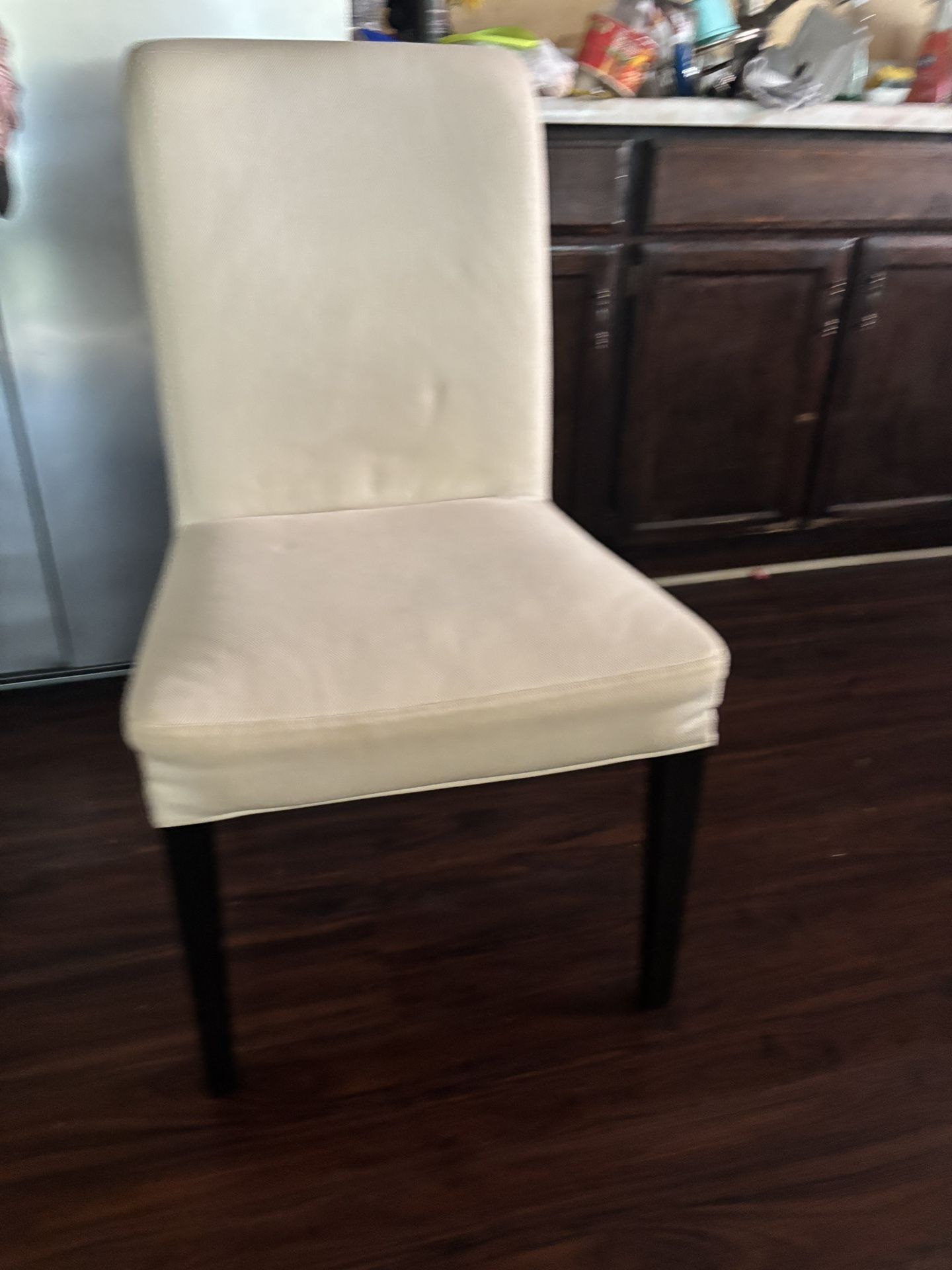 Set Of 4 Chairs