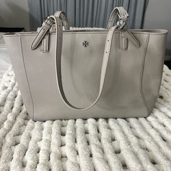 Tory Burch purse