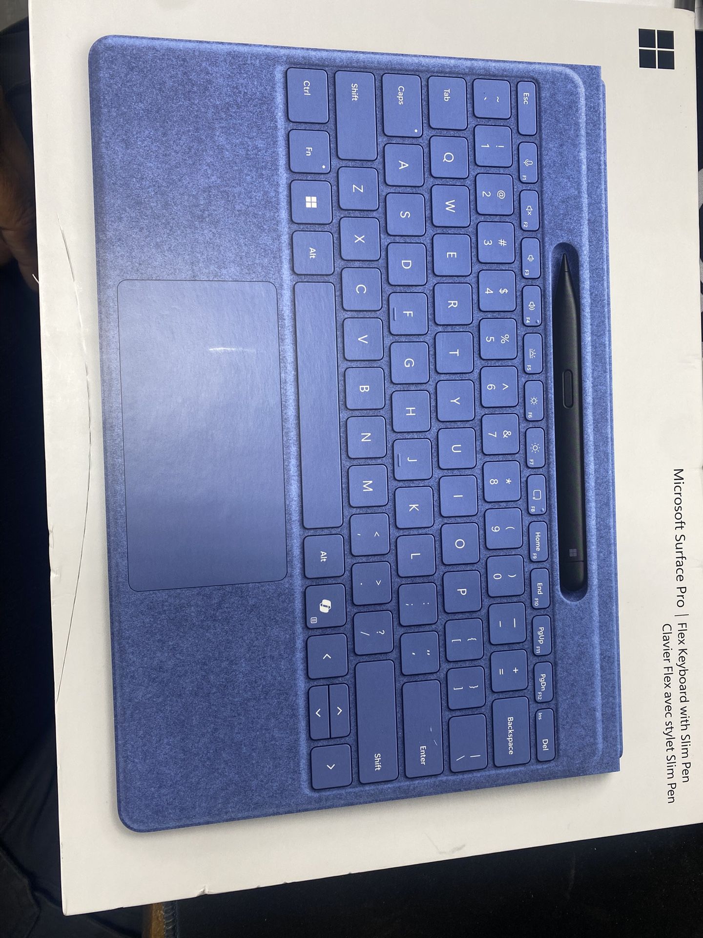 Microsoft Surface Pro Flex Keyboard With Slim Pen