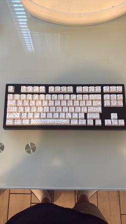 PHANTOM+ RGB mechanical keyboard T E C H W A R E