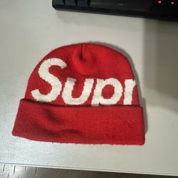 SUPREME BEANIE
