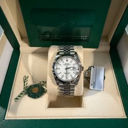 Rolex Date Just 41mm 126334 White Dial