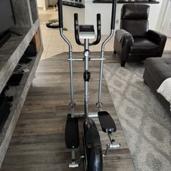 Elliptical Trainer Machine