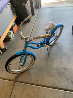 Small beach cruiser