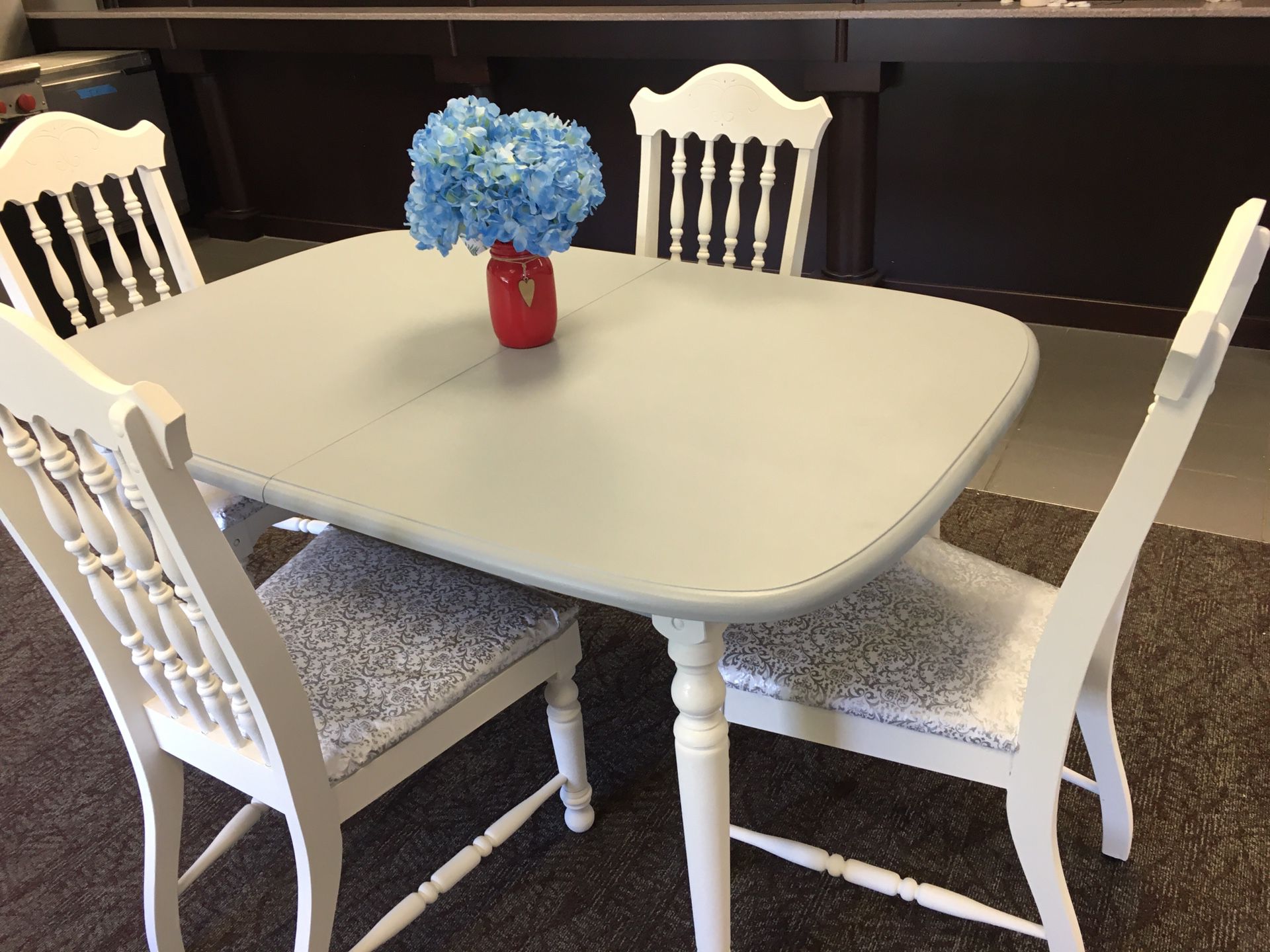 Newly Refinished Farmhouse Dining Table and Chair Set (DELIVERY AVAILABLE)