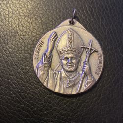 Pope Joanne’s Pauli’s I’ll Vintage 