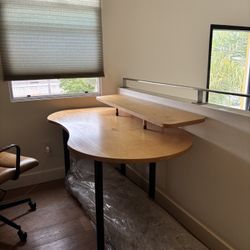 Desk 