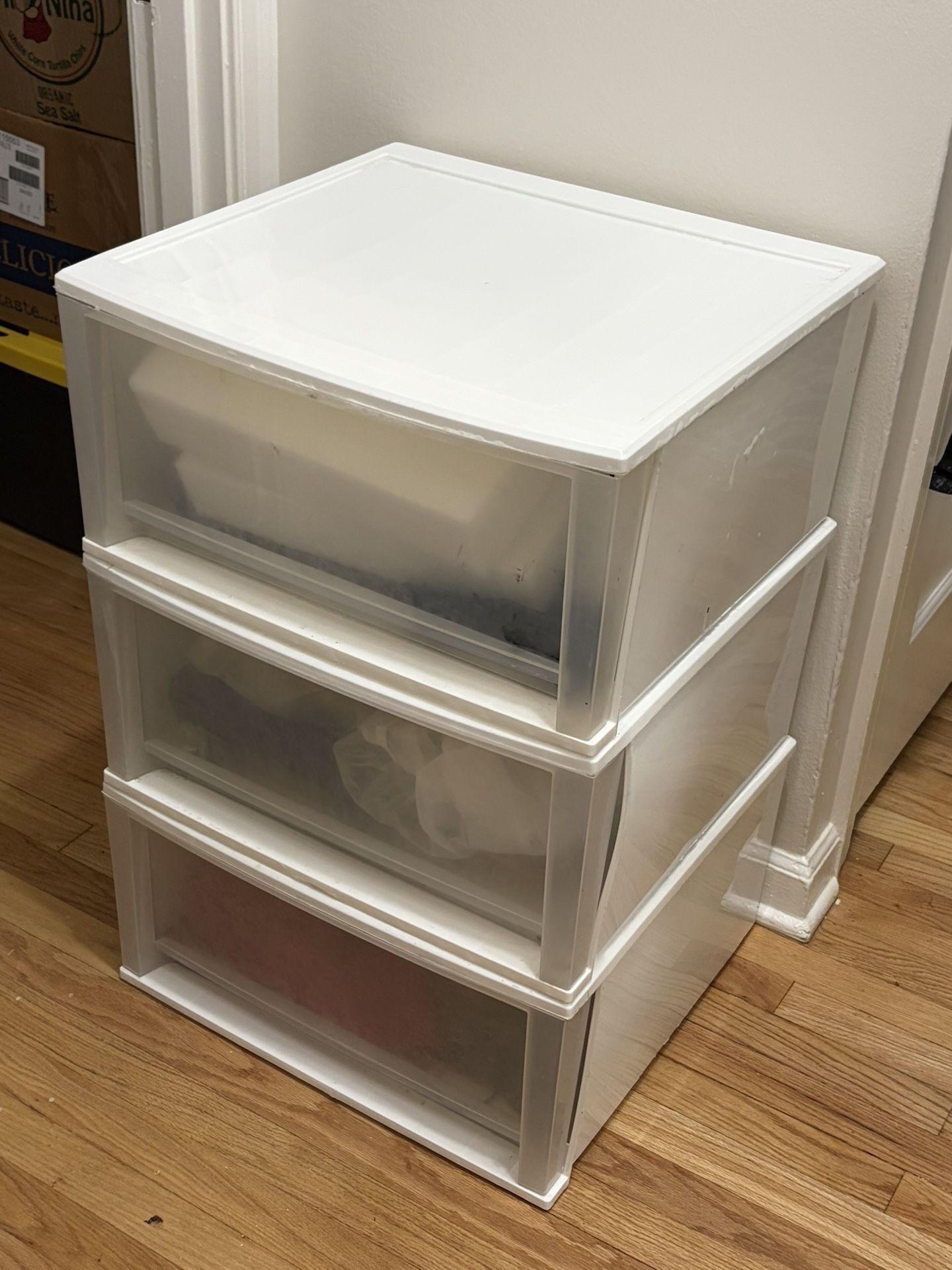 Stackable storage drawers - 47 Qt ea