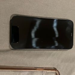 iPhone 12 Unlocked Paid Off 100$