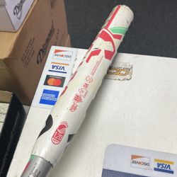 Fastpitch Composite 2 Piece Softball Bat 30” (-12) Demarini Vendetta 