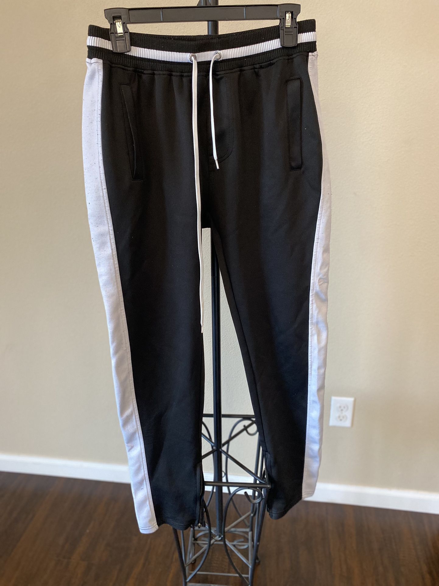 Men’s Joggers Black/white Men’s Medium