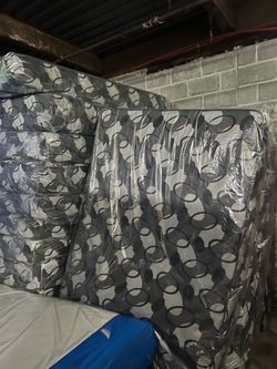 New Standard Firm Mattress Sets. Twin, Full or Queen. Free Boxspring included