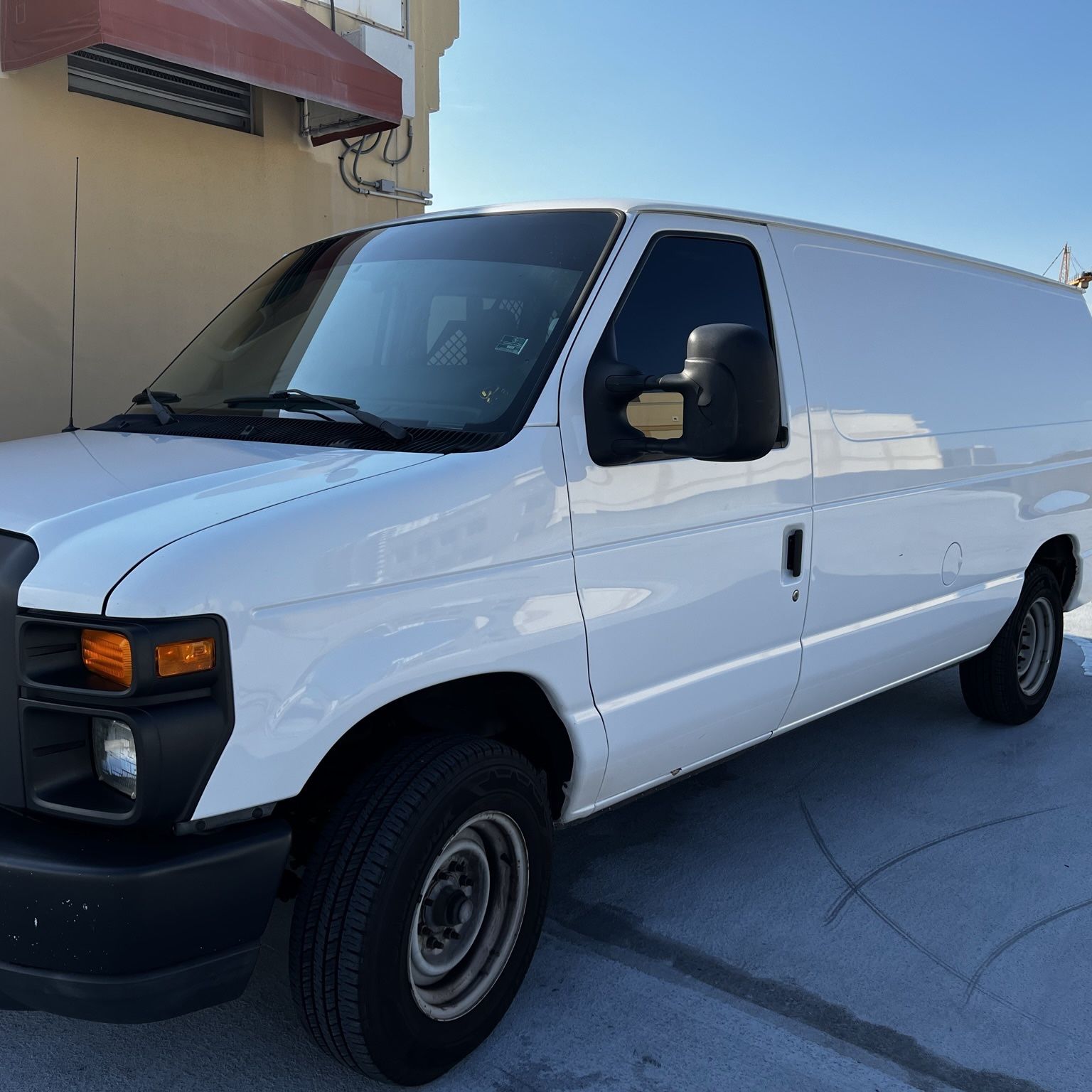 2012 Ford E-150