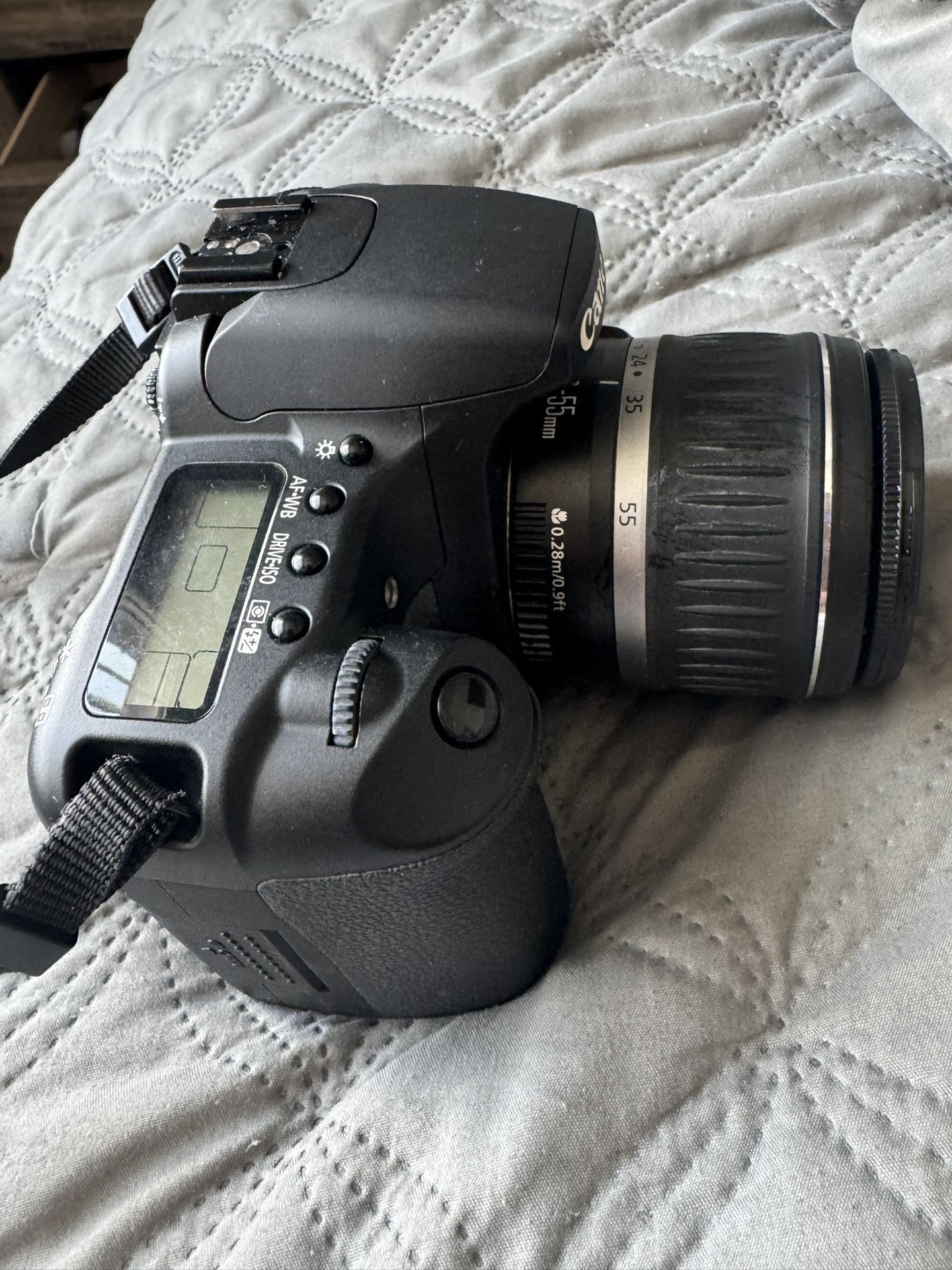 Canon 30 D digital camera