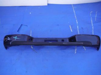 00 01 02 03 04 05 06 2000 2001 2002 2003 2004 2005 2006 CHEVY CHEVROLET SILVERADO REAR BUMPER COVER PAINTED OEM